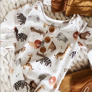 SpearmintLOVE set of two